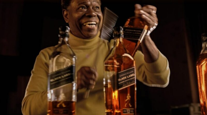 Johnnie Walker y AlmapBBDO obtienen Grand LIA 2026 con campaña sobre Paulinho da Costa