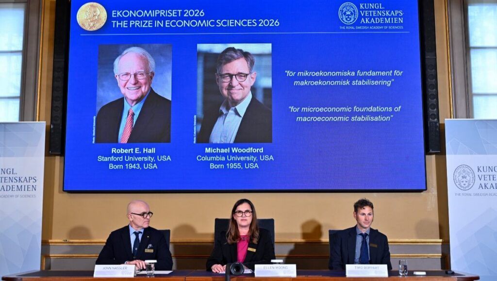 Otorgan el Nobel de Economía 2026 a Robert E. Hall y Michael Woodford