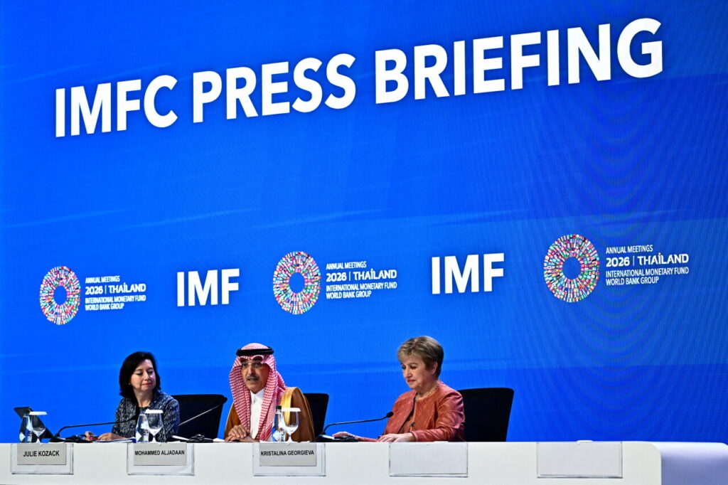 FMI y Banco Mundial alertan sobre deuda, inflación y desafíos de la IA
