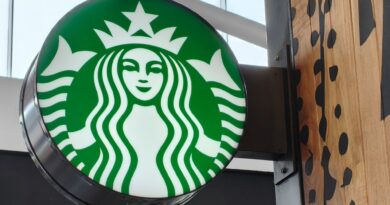 Starbucks y Alsea registran crecimiento en ventas en tercer trimestre de 2026